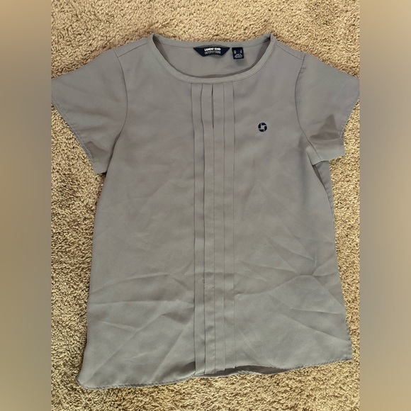 Lands End- Women's Short Sleeve Pleated Keyhole Crepe Blouse- Grey - Picture 7 of 8